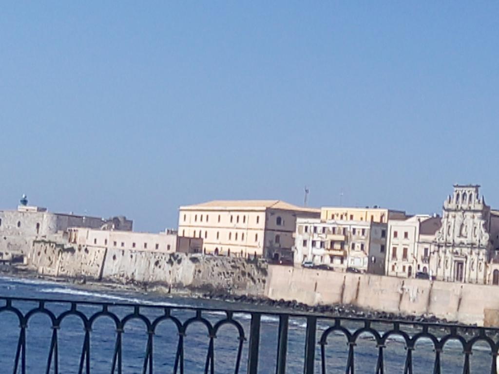 Life Hotels Residence Dei Baroni 锡拉库扎 外观 照片